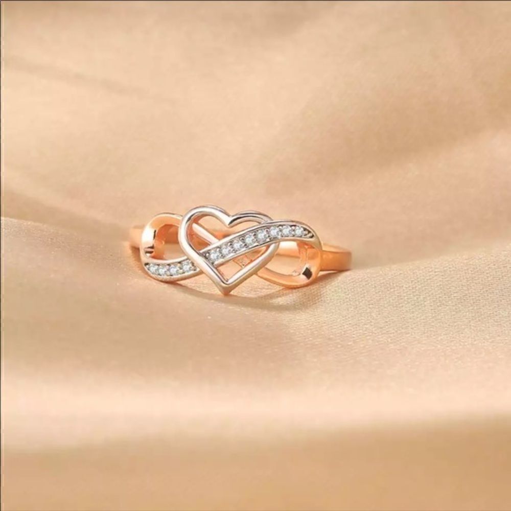 New Rose Gold Ring - Picture 6 of 7